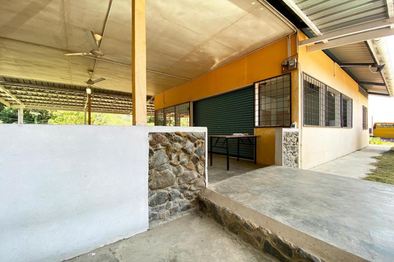 Oyo 90268 Lohan Point Lodge Ranau Εξωτερικό φωτογραφία