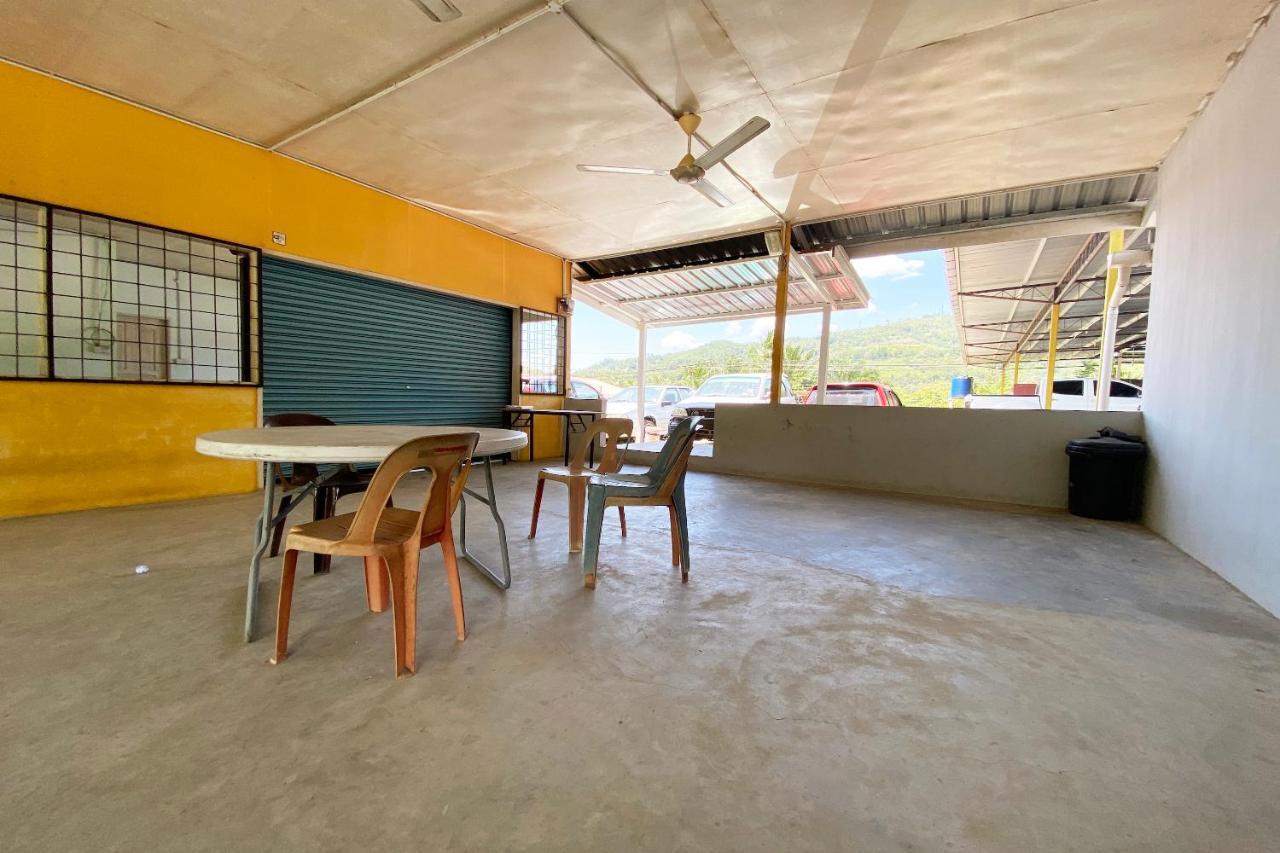 Oyo 90268 Lohan Point Lodge Ranau Εξωτερικό φωτογραφία